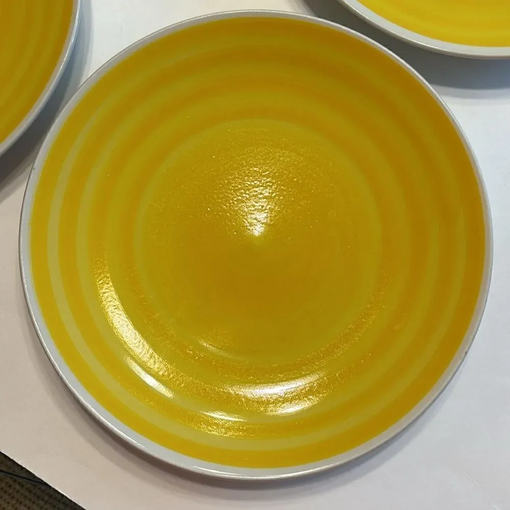 West Elm Set Of 4 Yellow Circles Ceramic Salad Lunch Plates 9”
